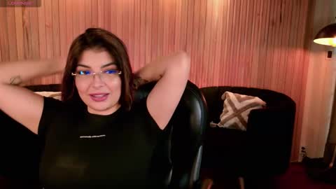 LISA MONROE online show from 12/22/25, 08:50