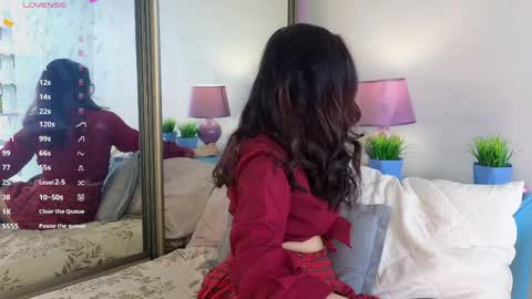 Snapshot of lisandrazieba chatting on 04/11/26, 05:34 Kira online show from 04/11/26, 05:34