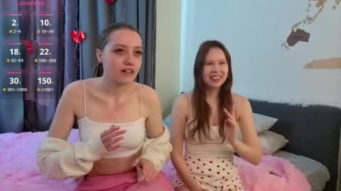 Hello our names are Kate and Alice this is our first day here. online show from 05/25/26, 01:11
