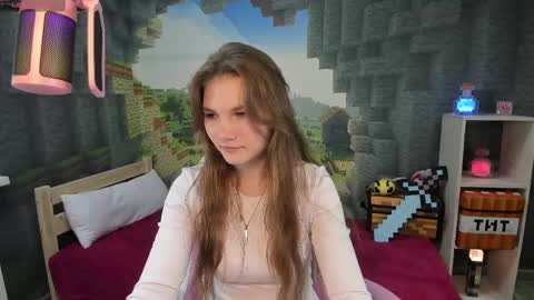 Snapshot of lisaporters chatting on 02/08/25, 11:13 Lisa online show from 02/08/25, 11:13