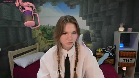 Snapshot of lisaporters chatting on 02/12/25, 12:16 Lisa online show from 02/12/25, 12:16