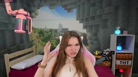 Snapshot of lisaporters chatting on 02/16/25, 12:30 Lisa online show from 02/16/25, 12:30