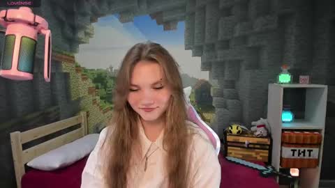 Snapshot of lisaporters chatting on 02/16/25, 05:48 Lisa online show from 02/16/25, 05:48