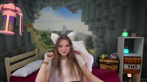 Snapshot of lisaporters chatting on 02/17/25, 01:15 Lisa online show from 02/17/25, 01:15