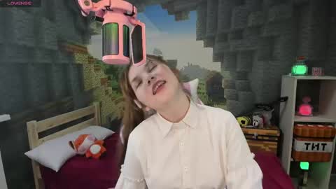 Snapshot of lisaporters chatting on 03/04/25, 08:27 Lisa online show from 03/04/25, 08:27