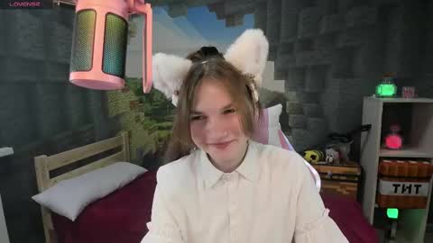 Snapshot of lisaporters chatting on 03/04/25, 11:32 Lisa online show from 03/04/25, 11:32