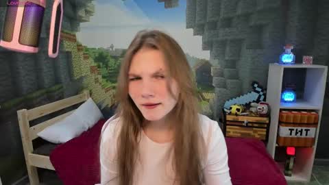 Snapshot of lisaporters chatting on 03/09/25, 08:42 Lisa online show from 03/09/25, 08:42