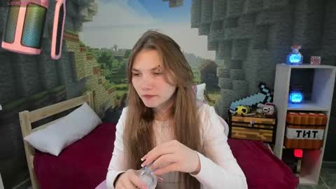 Snapshot of lisaporters chatting on 03/10/25, 12:18 Lisa online show from 03/10/25, 12:18