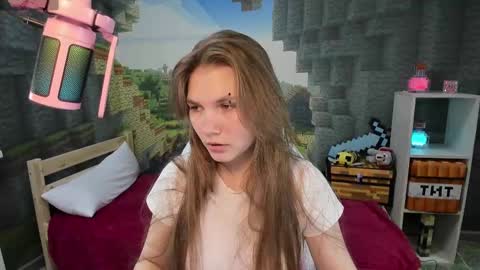 Snapshot of lisaporters chatting on 03/11/25, 12:33 Lisa online show from 03/11/25, 12:33