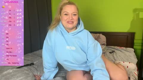 Lisa online show from 01/15/26, 07:28