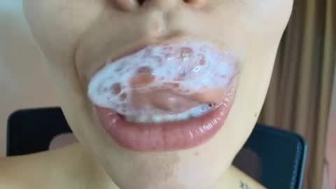 Lisbet online show from 04/20/26, 10:55