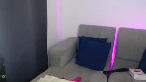 Snapshot of liss_petty chatting on 01/17/25, 08:34 Liss online show from 01/17/25, 08:34