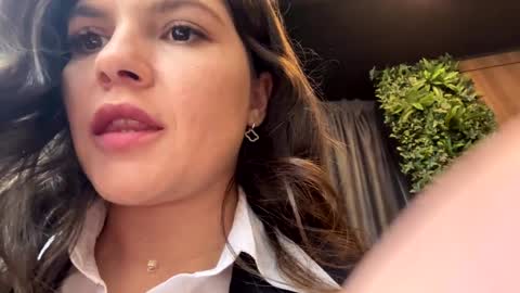 Lissa online show from 04/23/26, 12:29