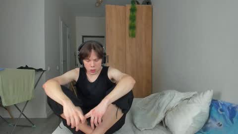 Snapshot of lissa_alfie chatting on 01/12/25, 09:29 Alfie online show from 01/12/25, 09:29