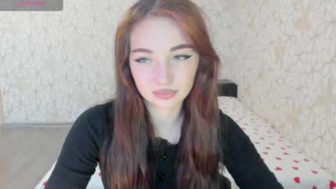 lissa_cristal_ online show from 10/04/25, 10:46