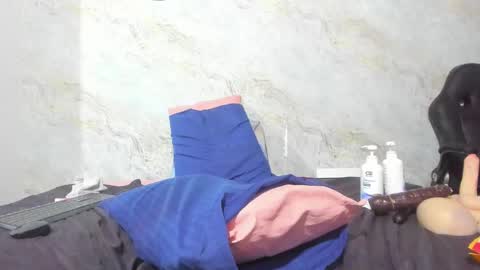 Lisa online show from 02/12/25, 09:10