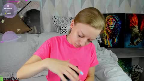 Lissa online show from 10/06/25, 07:28