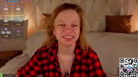 Snapshot of lissa_kitsune chatting on 06/16/26, 01:08 Lissa online show from 06/16/26, 01:08