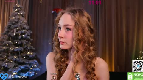 Snapshot of lissa_meooow chatting on 01/12/25, 03:39 your Liza again. Next stream Dec. 1 at 2 or 3 GMT online show from 01/12/25, 03:39