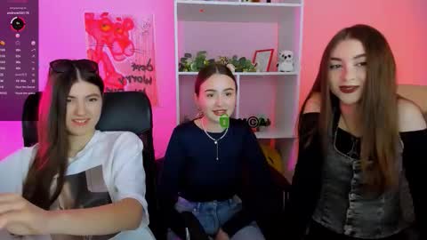 lissa_night online show from 10/03/25, 12:57