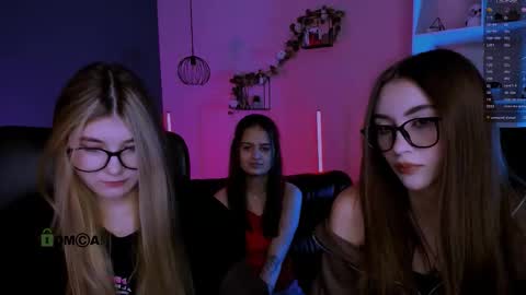 lissa_night online show from 03/27/26, 08:08