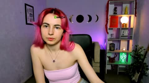 Snapshot of lissa_veils chatting on 04/01/26, 05:52 lissa online show from 04/01/26, 05:52