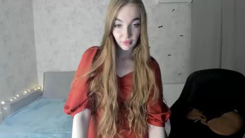 Snapshot of lissacain chatting on 10/04/25, 05:22 Lissa online show from 10/04/25, 05:22