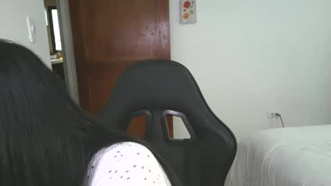 Lissafeethot online show from 11/15/25, 09:21