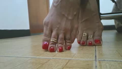 Lissafeethot online show from 12/01/25, 09:42