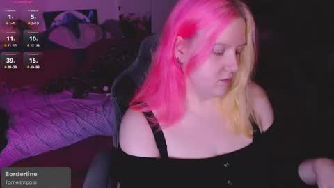 Snapshot of lissamuff chatting on 07/18/26, 03:49 Lissa online show from 07/18/26, 03:49