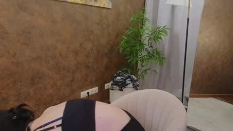 lissaros online show from 03/10/25, 05:33