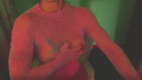 Snapshot of lisstaylor chatting on 02/14/25, 11:42 Liss online show from 02/14/25, 11:42