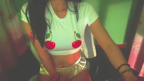 Snapshot of lisstaylor chatting on 02/22/25, 06:52 Liss online show from 02/22/25, 06:52