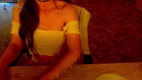 Snapshot of lisstaylor chatting on 10/03/25, 03:25 Liss online show from 10/03/25, 03:25