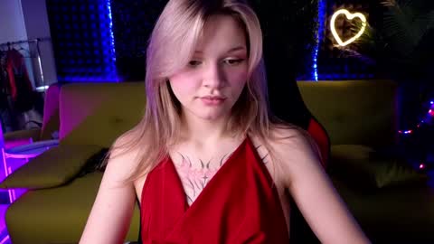 Snapshot of litabrom chatting on 12/05/24, 04:09 Lena online show from 12/05/24, 04:09