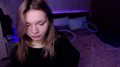 Snapshot of litabrom chatting on 12/18/24, 01:15 Lena online show from 12/18/24, 01:15