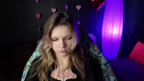 Snapshot of litabrom chatting on 02/17/25, 04:42 Lena online show from 02/17/25, 04:42