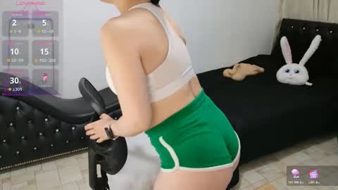 LITA a sexy milf online show from 03/02/26, 07:21