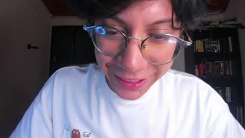 Snapshot of literateboy chatting on 05/21/26, 01:45 Literateboy online show from 05/21/26, 01:45