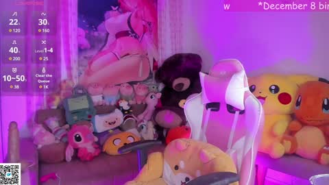 Snapshot of little__ary chatting on 12/06/24, 10:41 little ary online show from 12/06/24, 10:41