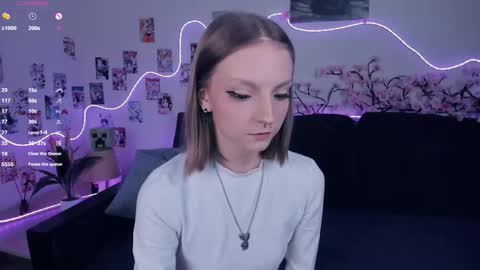 Bella online show from 11/18/25, 07:35