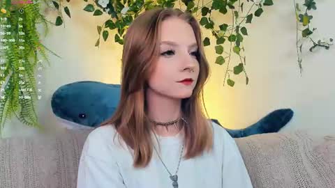 Snapshot of little__caprice chatting on 06/23/26, 08:01 Bella online show from 06/23/26, 08:01
