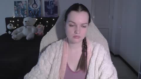 little__flowers online show from 02/26/26, 09:30