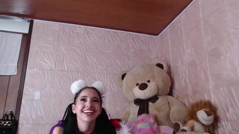 Snapshot of little_angelito2 chatting on 02/23/25, 03:56 TU ANGELITO online show from 02/23/25, 03:56