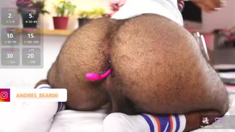 Snapshot of little_bear00 chatting on 02/07/25, 02:26 Little bear - give my room a like thanks. online show from 02/07/25, 02:26