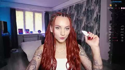 Snapshot of little_birdy chatting on 09/14/25, 10:47 Birdy online show from 09/14/25, 10:47