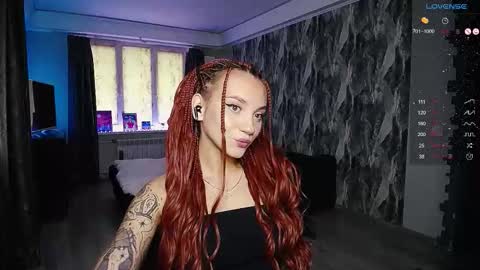 Snapshot of little_birdy chatting on 09/22/25, 09:11 Birdy online show from 09/22/25, 09:11