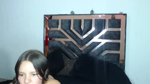 Hi im Cataleya online show from 01/31/25, 06:02