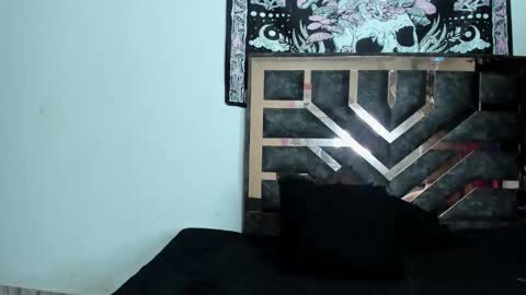 Hi im Cataleya online show from 10/24/25, 08:05