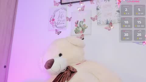 Snapshot of little_channel_ chatting on 06/17/26, 11:34 online show from 06/17/26, 11:34